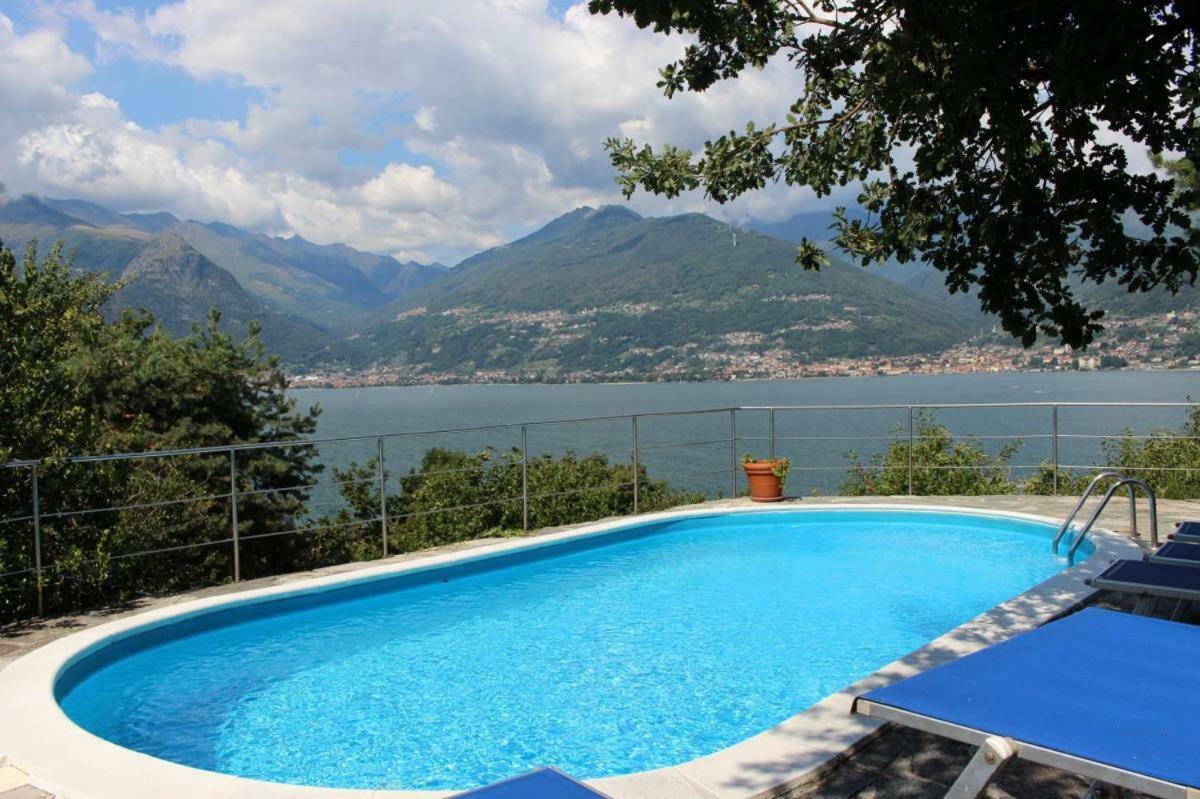 Villa Erica Con Piscina Privata Sul Lago Di Como Colico Exterior foto